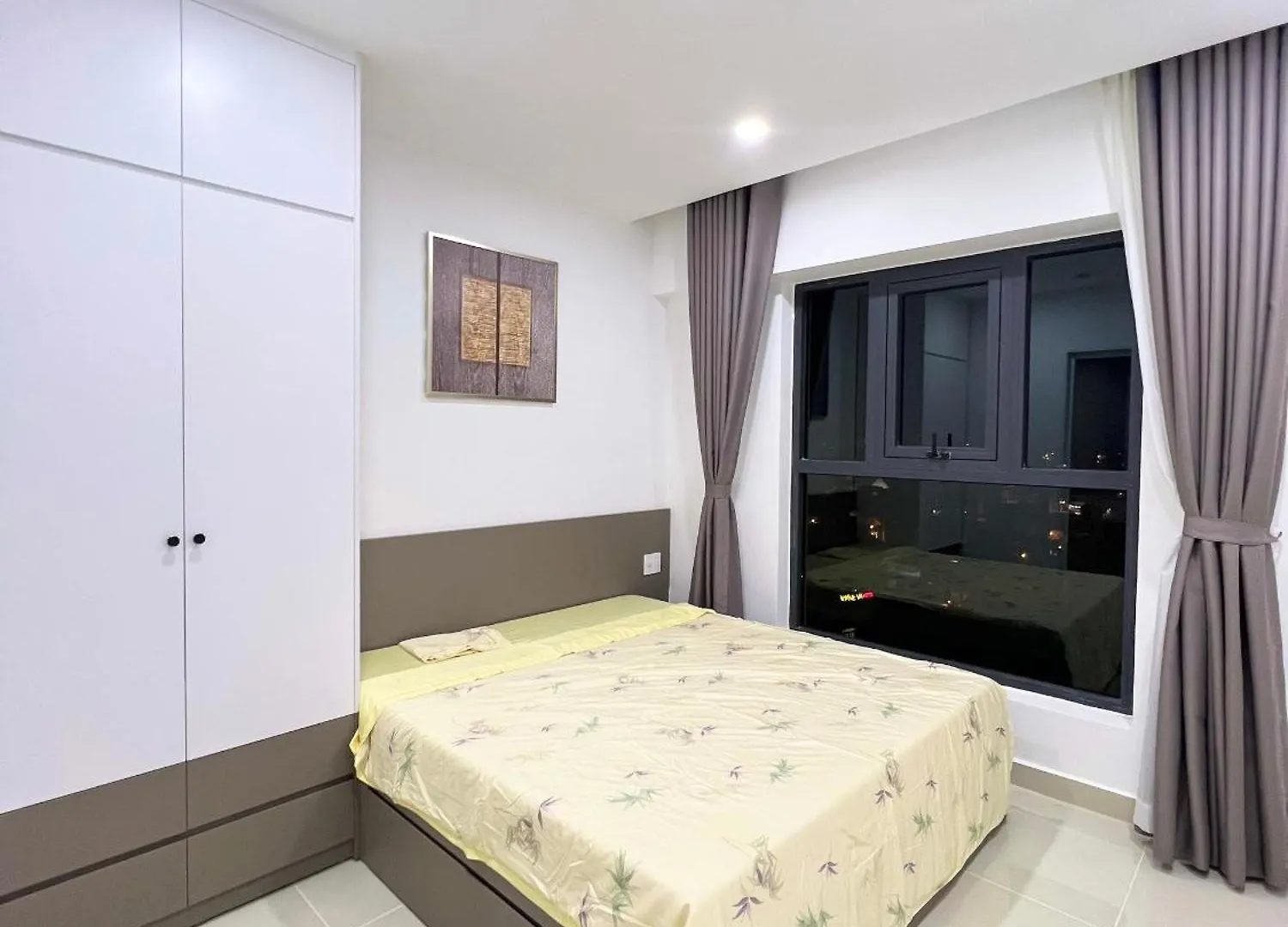 Beachfront House 芽庄 公寓